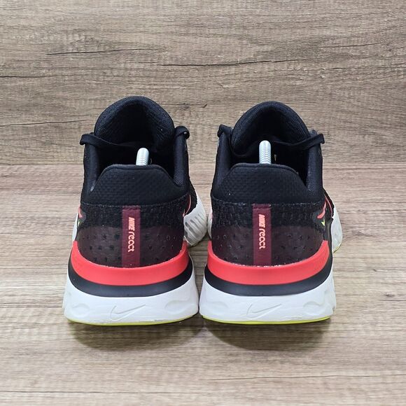 Nike React Infinity Run Flyknit 3 Men's Size 12 Black Red Shoes (DH5392-007) - Picture 4 of 9